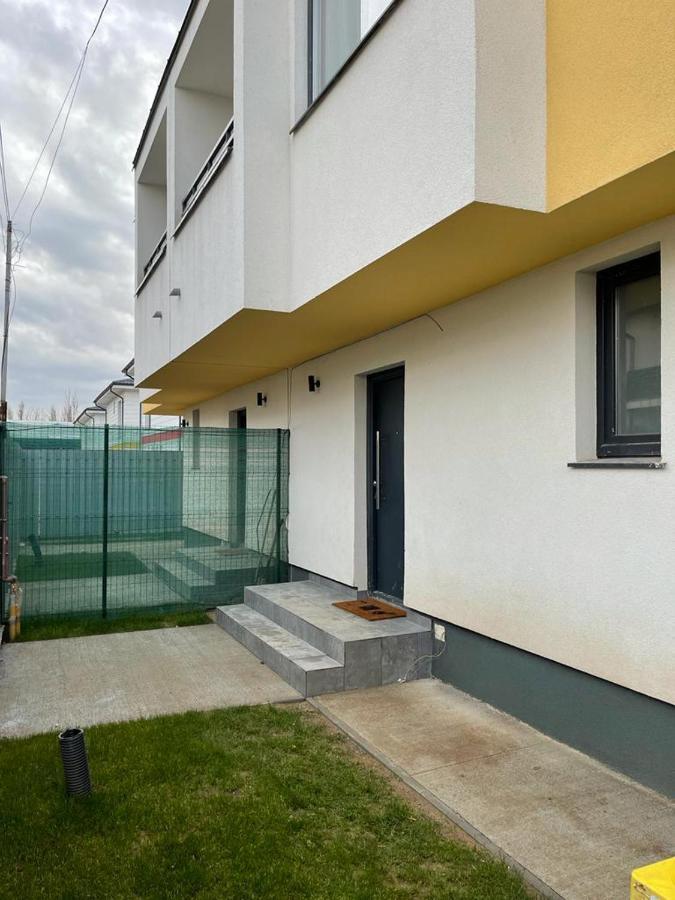 Beautiful Colors Residence Villa Otopeni Exterior foto